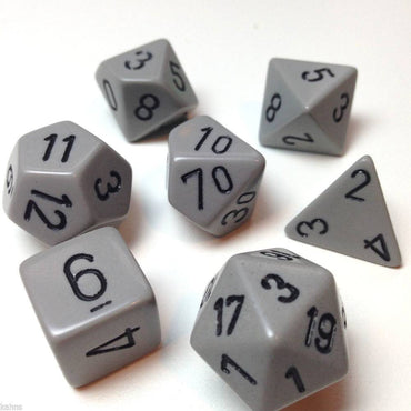 7CT OPAQUE POLY GREY/BLACK DICE SET