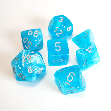 7CT LUMINARY DICE SET, SKY WITH SILVER